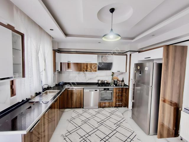 Satılık 4+1 Lüks Daire