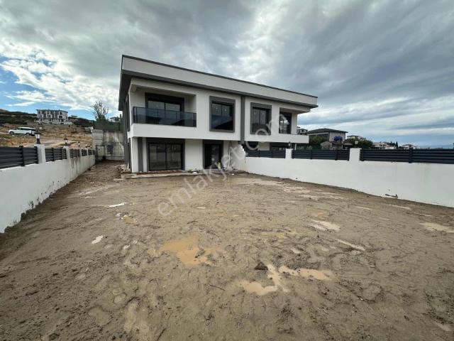 Satılık 4+1 Triplex Villa 13.000.000 Tl
