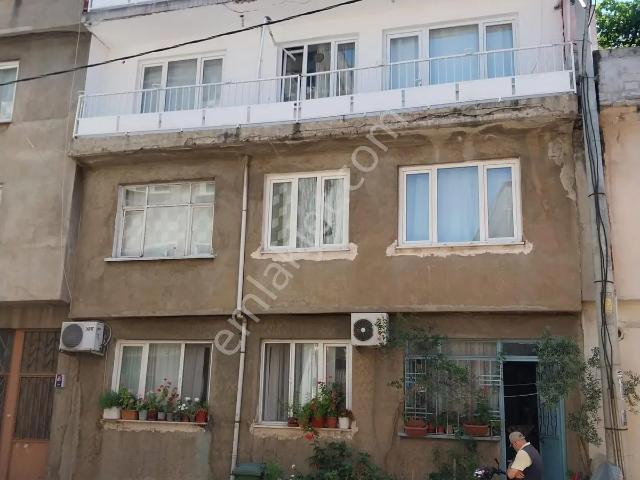 Satılık 5 Katlı Müstakil Kiracılı 2+1 100m2 Tek Tapu Bina