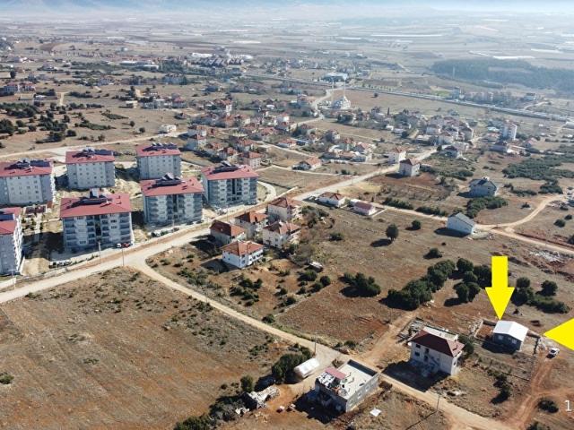 SATILIK MÜSTAKİL EV ve ARSASI