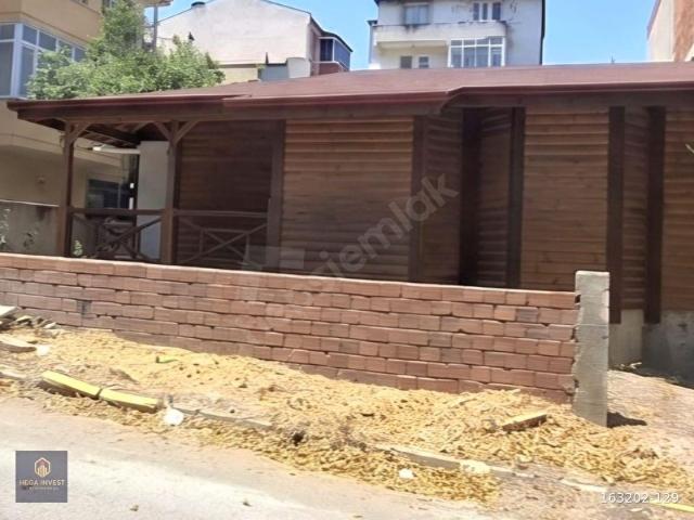 SATILIK BAHÇELİ MÜSTAKİL 2+1 AHŞAP EV