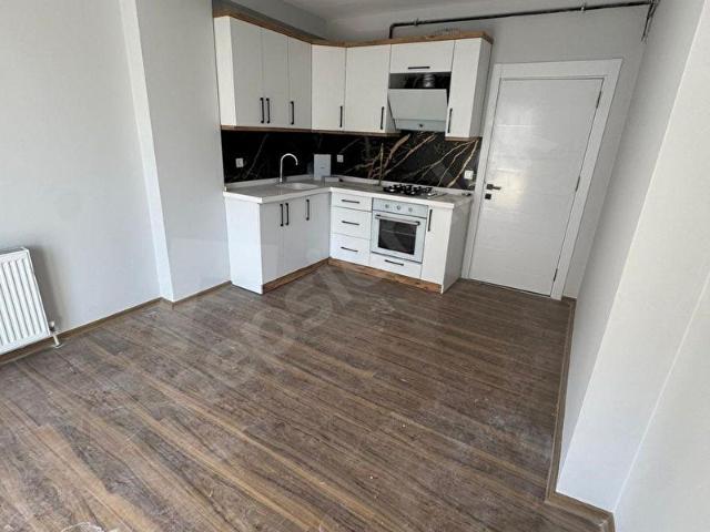 SATILIK FIRSAT DAİRE 1+1 0 OTURUMA HAZIR