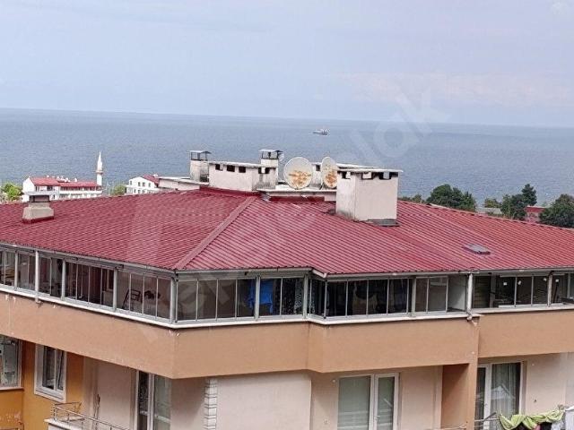 SATILIK GİRESUN Teyyaredüzü muhteşem deniz ve doga manzaralı 3+1 site içinde 135m2 daire