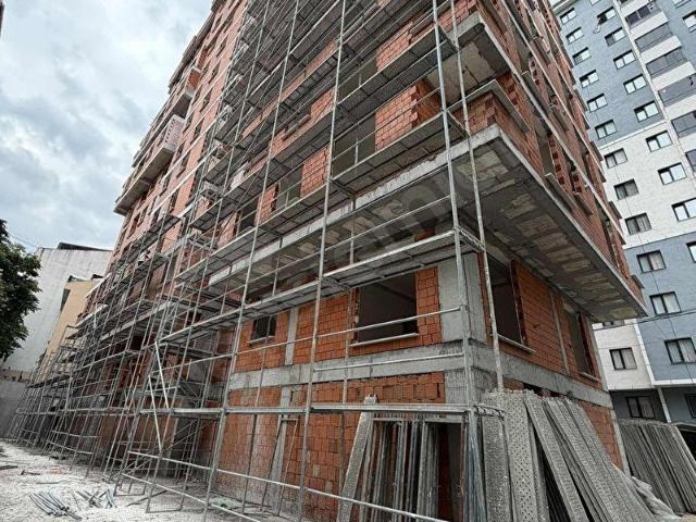 SATILIK İSTASYON MAHALLESİNDE 1+1 LÜKS ARAÇ TAKASI AÇIK