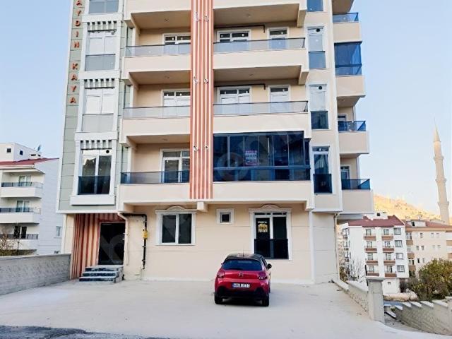 SATILIK KÜLLİYE ARKASINDA 1+1