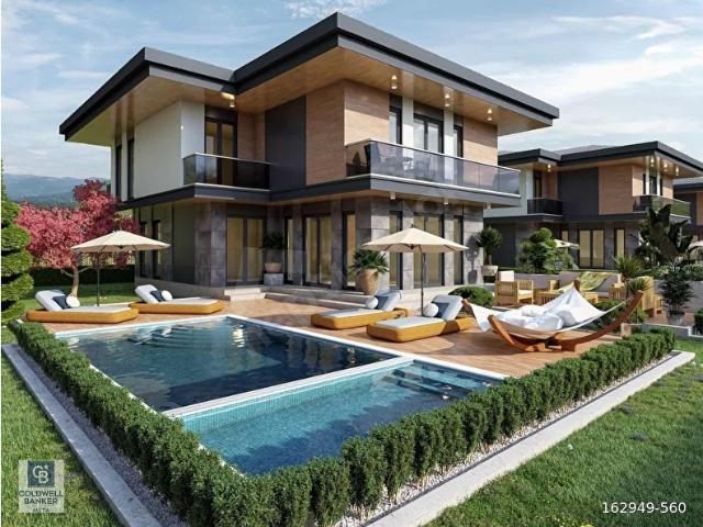 SATILIK KAVAKLI'DA 8+1 TRİPLEKS MÜSTAKİL VİLLALAR