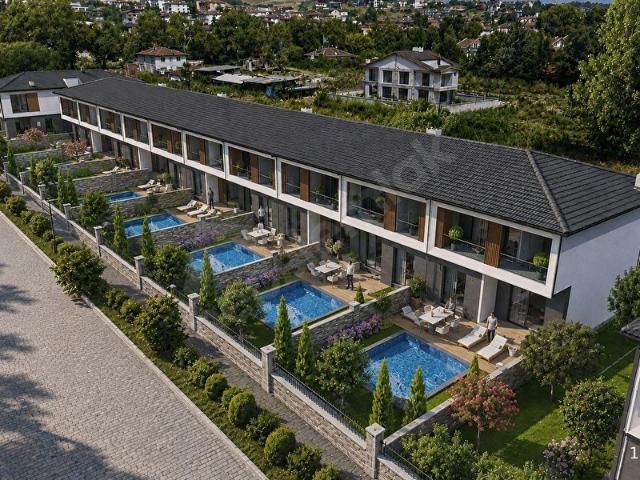 SATILIK LÜKS VİLLA YALOVA MERKEZ ÖZEL HAVUZ VE BAHÇE ALANI