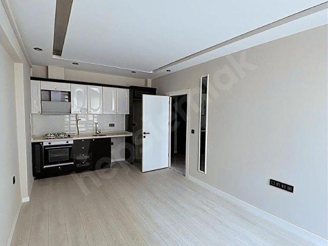 SATILIK SIFIR 1+1 AÇIK MUTFAK DAİRE