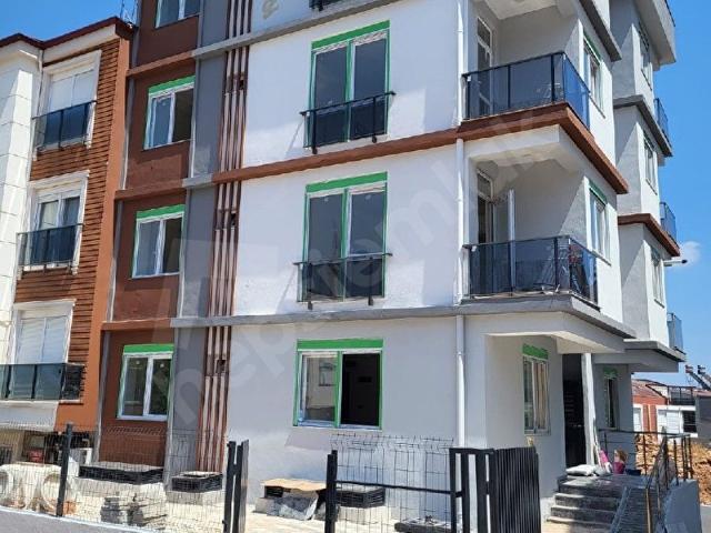 SATILIK 1+1 APART ASANSÖRLÜ 2.KAT