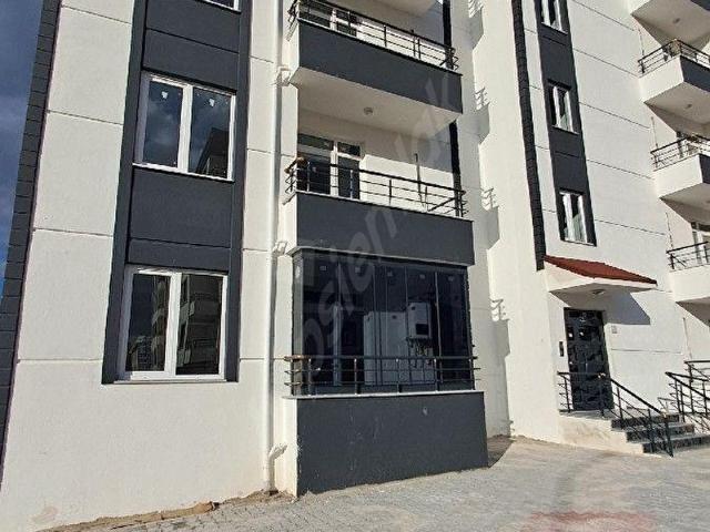 SATILIK 1+1 DAİRE HASTANE YAKINI