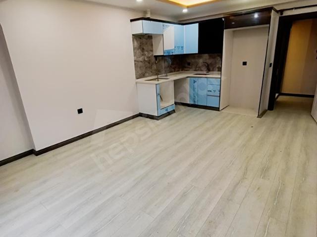 SATILIK 1+1 SIFIR DAİRE MERKEZE DENİZE YAKIN