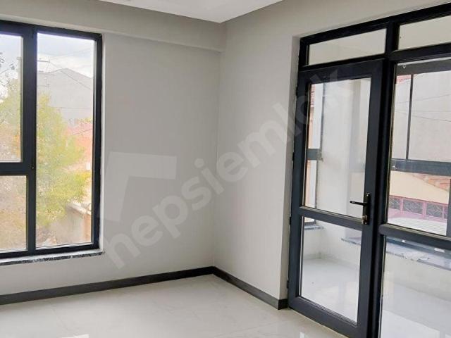 SATILIK 2+0 DAİRE KAFKAS CADDESİ SEHİR HASTANESİ YAKINI