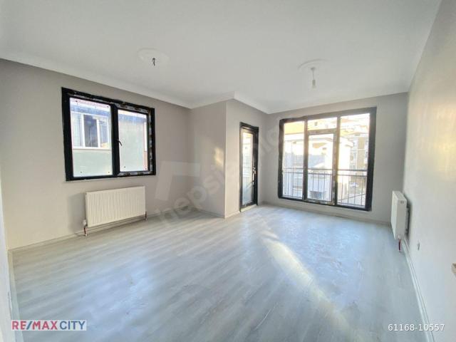 SATILIK 2+1 DAİRE SIFIR BİNADA OTOPARKLI MALTEPEZÜMRÜTEVLER