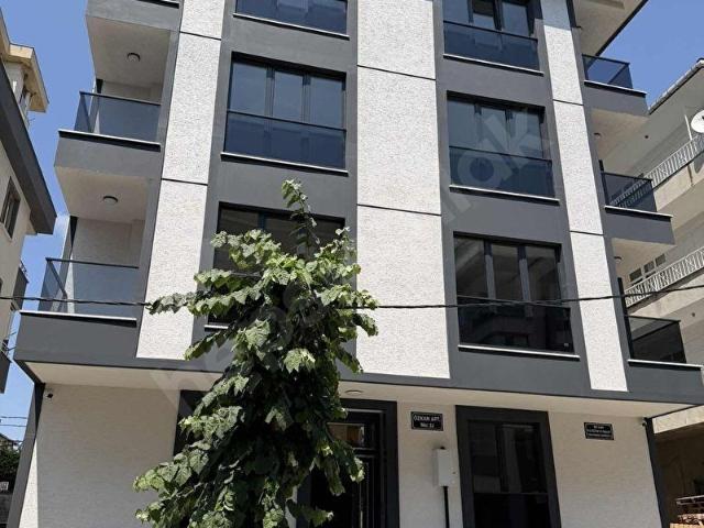 SATILIK 2+1 LÜX DAİRE ÇAKMAK METROYA 2 DK