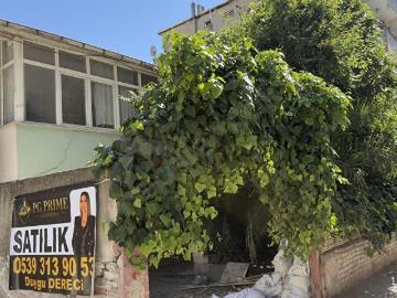SATILIK 2 KATLI 172 m2 BAHÇE KULLANIMLI MÜSTAKİL BİNA