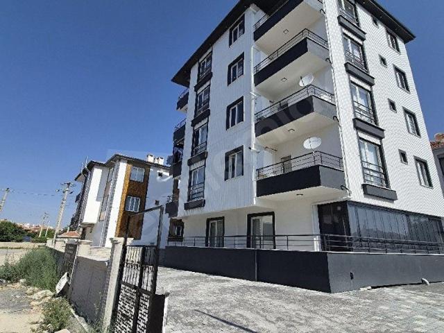 SATILIK 2+O DAİRE ÇARŞI MERKEZ YAKINI