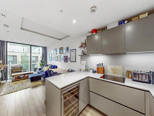 Satin House, Goodman's Feilds E1, 2 bed flat to rent, £4,200 pcm | PrimeLocation