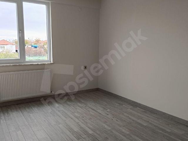 SATLIK DAİRE ERKİLET POLİS OKULU YANI SIFIR