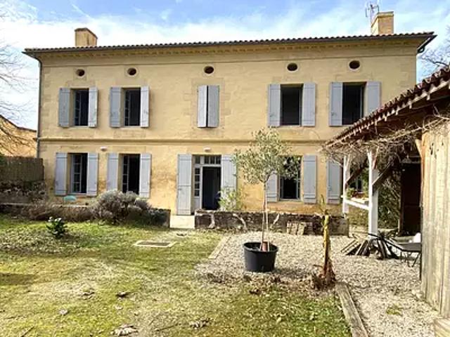 Sauternes 33210 Location maison 5 pièces t5 au dernier étage