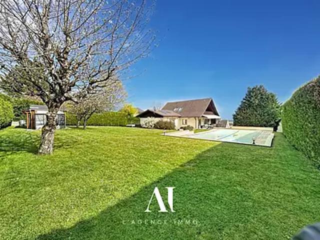 Sauverny 01220 Achat / Vente maison 7 pièces t7 piscine terrasse