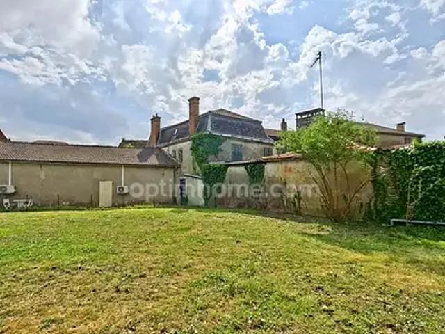 Sauveterre de Béarn 64390 Achat / Vente maison 8 pièces t8 jardin cave