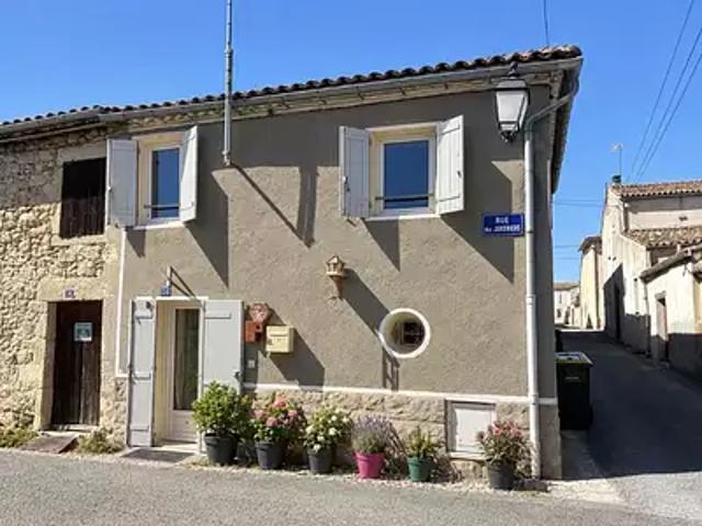 Sauveterre de Guyenne 33540 Achat / Vente maison 3 pièces t3 au dernier étage