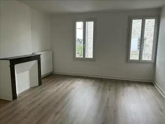 Sauveterre de Guyenne 33540 Location maison 3 pièces t3