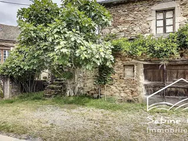 Sauveterre de Rouergue 12800 Achat / Vente maison 7 pièces t7