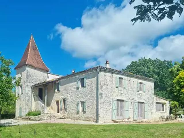 Sauveterre 82110 Achat / Vente maison 9 pièces t9 piscine