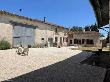 Sauzé Vaussais 79190 Achat / Vente maison 5 pièces t5 parking