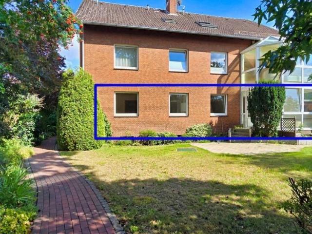 Saubere 4 Zimmerwohnung mit Wintergarten und Terrasse!