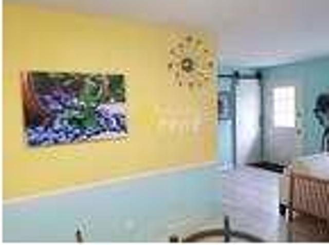 Saugatuck 2 bedrooms 1 bath cottage