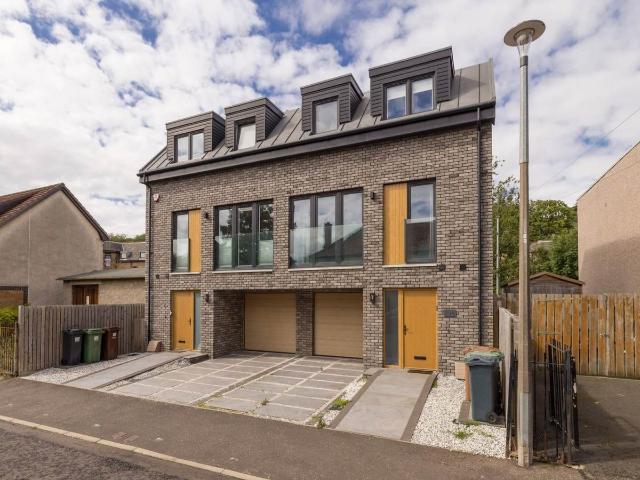 Saughton Crescent, Balgreen, Edinburgh EH12, 4 bed detached house to rent, £2,495 pcm | PrimeLocation