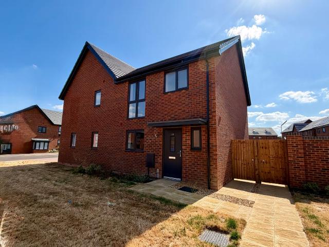 Saunders Way, Wellingborough NN8, 3 bed property to rent, £1,152 pcm | PrimeLocation