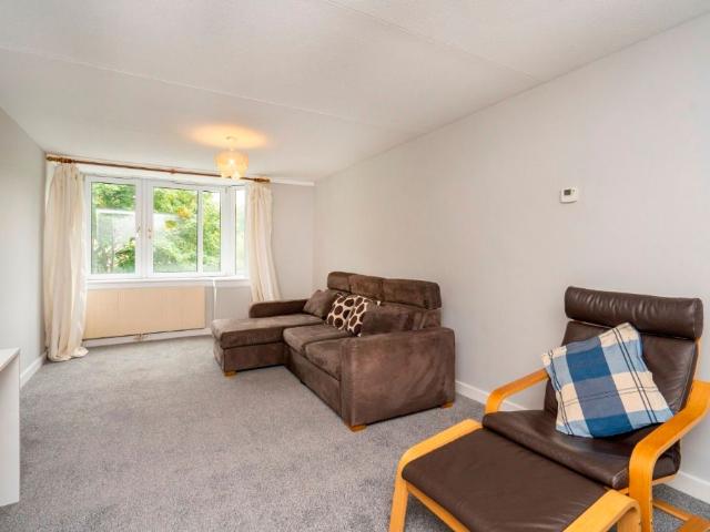 Saunders Street, Stockbridge, Edinburgh EH3, 3 bed flat to rent, £1,550 pcm | PrimeLocation