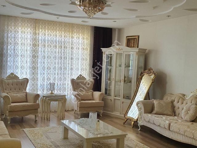 Savaş Gayrimenkul Den Satılık Daire