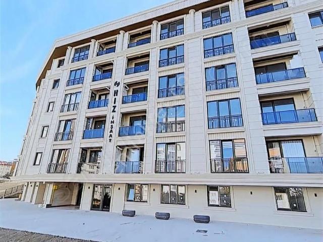Sava Gayrimenkul Teyyaredüzü Mahallesinde 1+1 Fırsat Daire