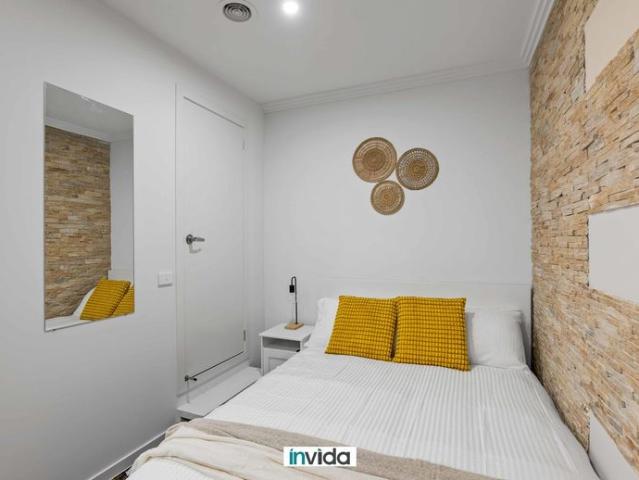 SAVE ON BILLS I PRIVATE FURNISHED SUITE I MOVE IN READY