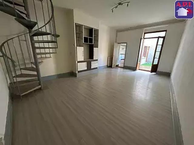 Saverdun 09700 Location appartement 3 pièces t3 terrasse