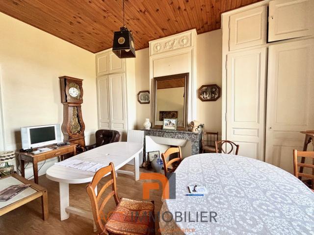 Savigny Maison Familiale De Caractère 180m2 Avec Vue Panoram. 180m² Savigny