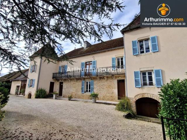SAVIGNY EN REVERMONT 71, à vendre maison en pierres de prestige, 252 m², parc clos et arboré de 2 409 m²