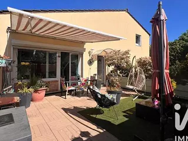 Savigny le Temple 77176 Achat / Vente appartement 4 pièces t4 au dernier étage