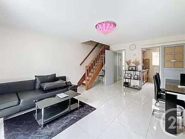 Savigny le Temple 77176 Achat / Vente maison 3 pièces t3