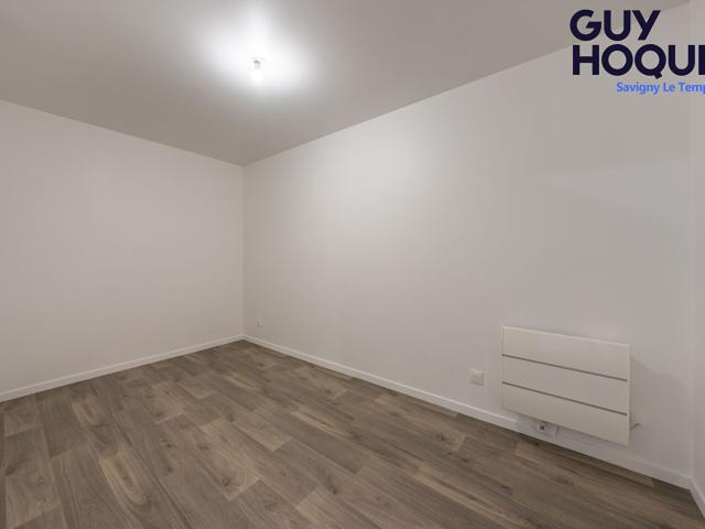 SAVIGNY LE TEMPLE: appartement 2 pièces 35 m² en location