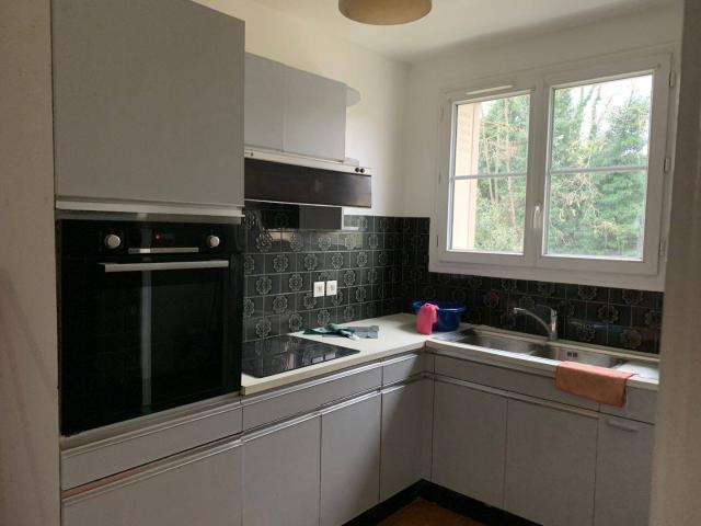 Savigny sur orge F3 66 m2 loyer 1189 euros quartier gare