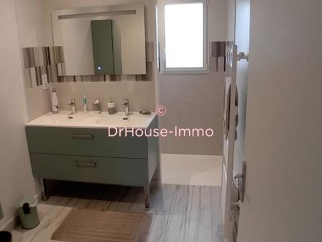 SAVIGNE SUR LATHAN: belle maison de 2022 de 99 m2 sur un terrain 692 m2
