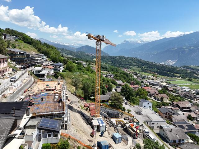 SAVIESE, prächtige 4,5 Zimmer Atemberaubender 180° Blick – große Terrasse