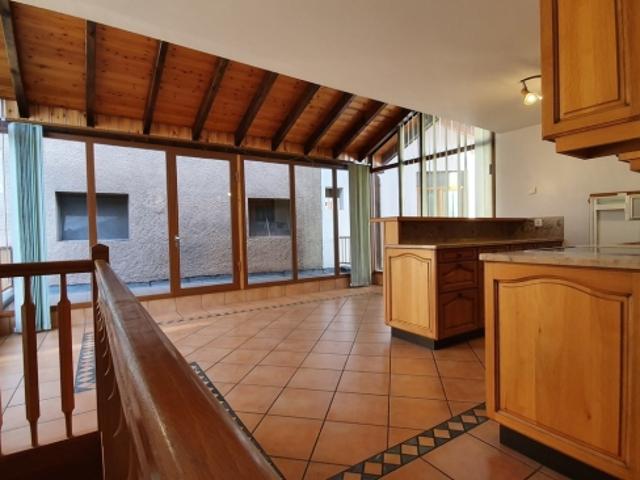 SAVIESE Spacieux appartement 4.5 pces BAISSE DE PRIX