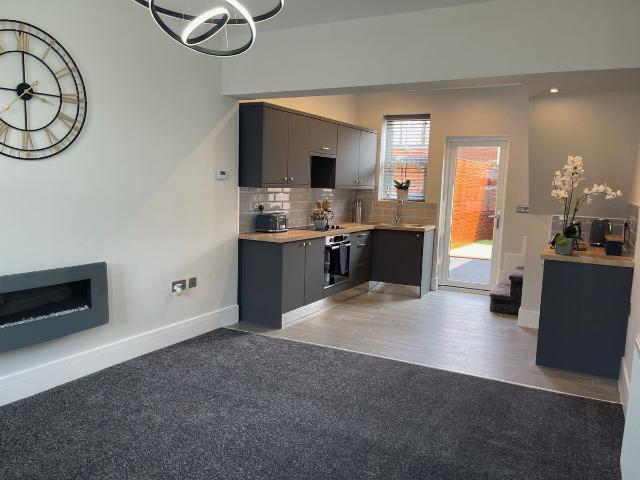 Savile Road, Castleford WF10, 2 bed property to rent, £925 pcm | PrimeLocation