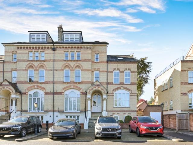 Savill Court, 1 3 The Fairmile, Henley On Thames, Oxfordshire RG9, 2 bed flat to rent, £2,250 pcm | PrimeLocation